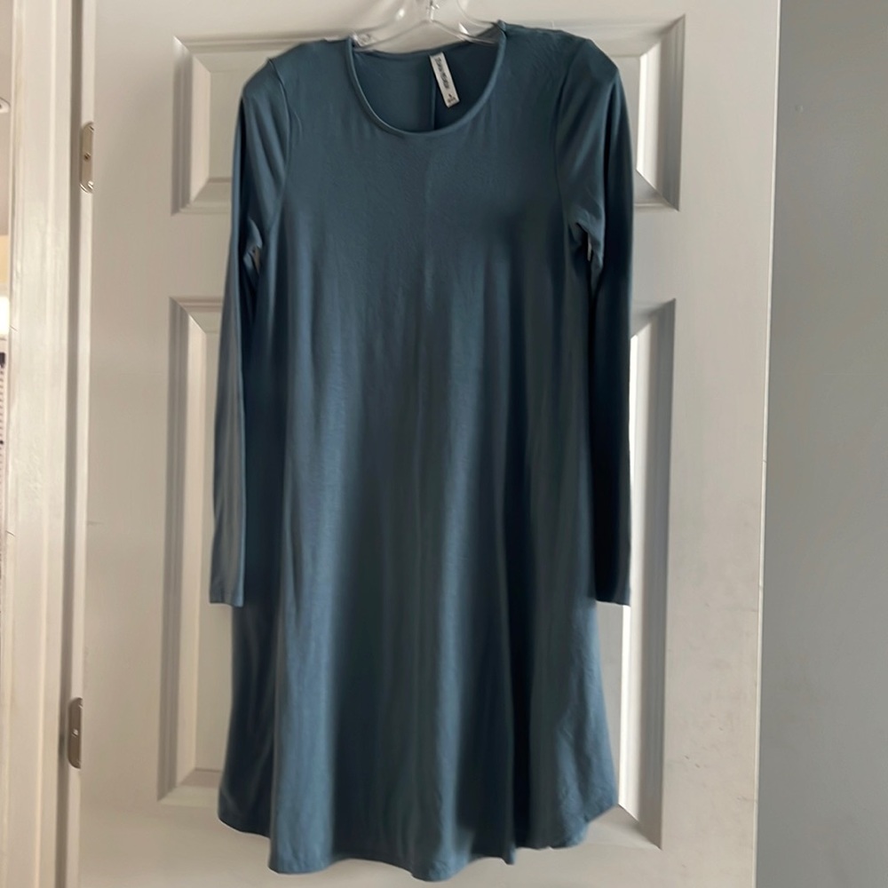 Steal blue dress